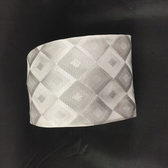 Donald Trump Mens Silk Necktie Silver Diamond - Picture 8 of 8